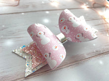 Load image into Gallery viewer, Pink Snowman Betsy bow
